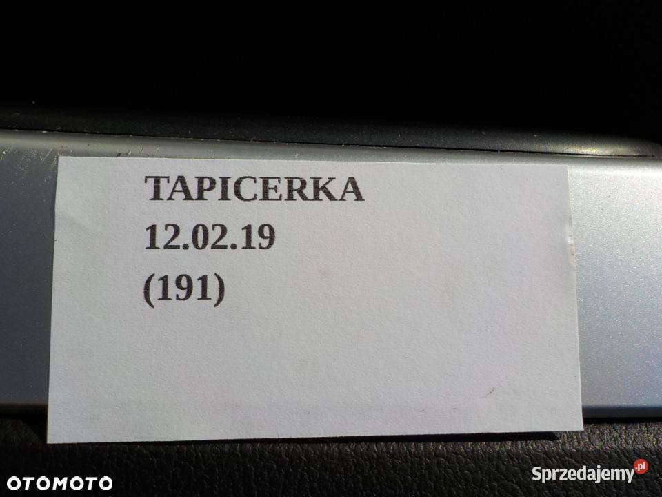 BOCZEK TAPICERKA DRZWI PRAWY LEWY PRZÓD MAZDA Motoryzacja