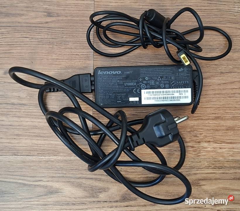 Lenovo V51015IKB 156 i5 25 GHz RAM 8 GB SSD 256 Kamera  Zielona Góra