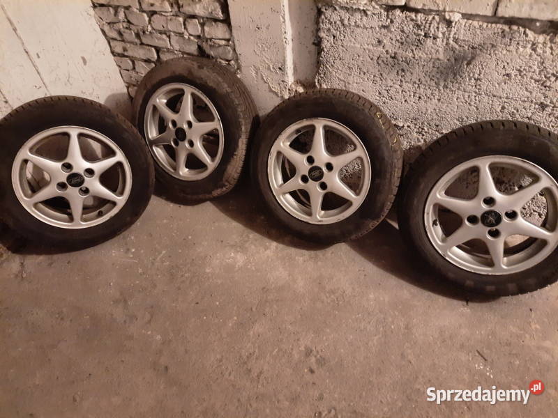 Ford Fiesta MK7 14TDCI 70 salon 5 Drzwi Wałbrzych