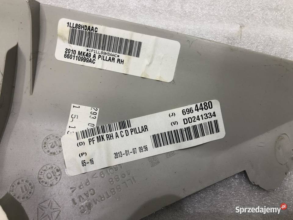 OSŁONA SŁUPKA PRAWA A JEEP COMPASS I 660110999AC osobowe