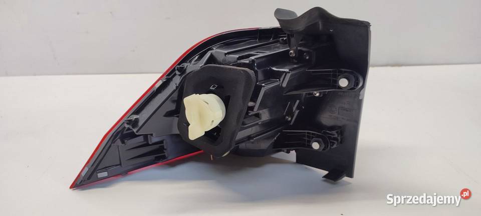 VW TIGUAN II LAMPA PRAWY TYŁ 5NA945096D