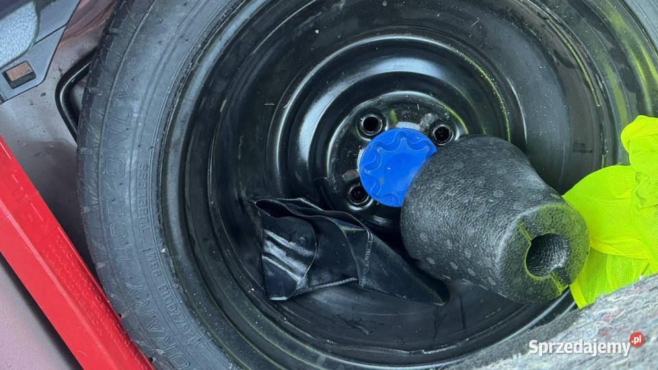 Toyota Yaris 13 Benzyna 100 SALON POLSKA 1 elektryczne lusterka