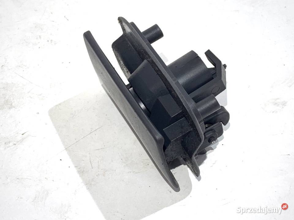 KLAMKA SCHOWKA PASAŻERA MERCEDES W903 Hatchback