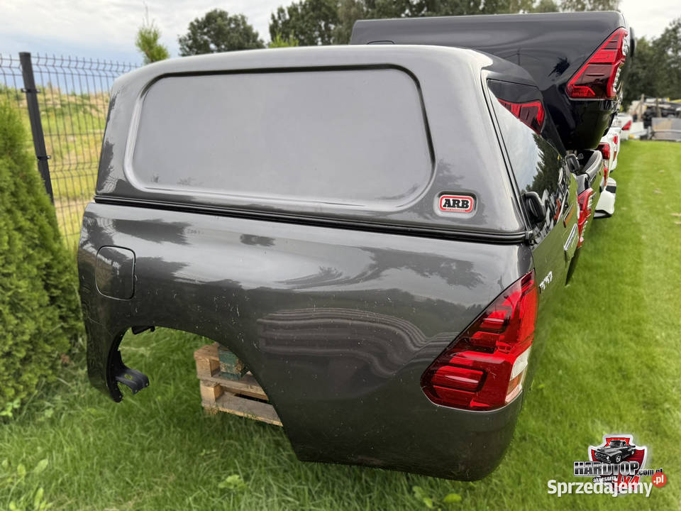 Zabudowa Toyota Hilux 2015 Hardtop Classic ARB  Pasłęk