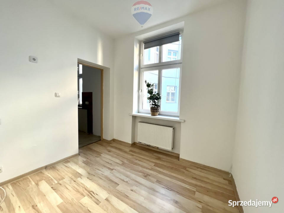 Mieszkanie 2 pokojew centrum Gnieznapiwnica 9m2 kamienica Sprzedaż Gniezno