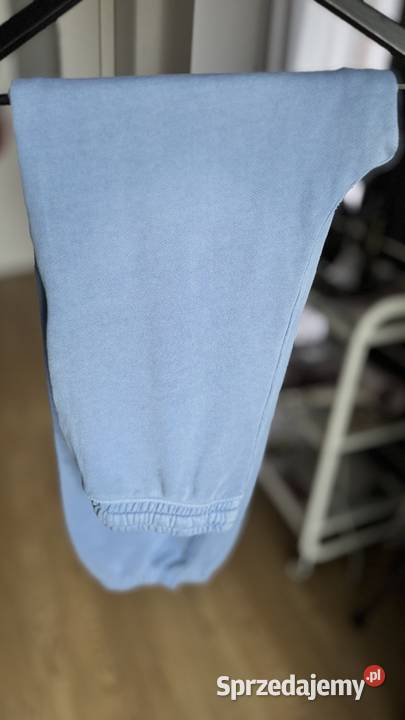 Nowe joggery Tommy Jeans piękny niebieski kolor Warszawa sprzedam