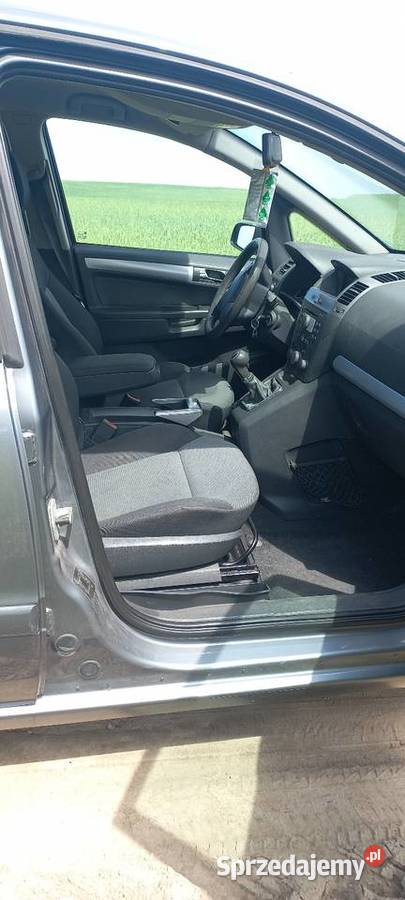 Opel Zafira Ujście