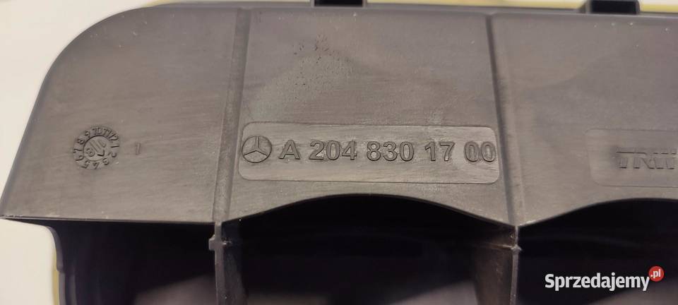 MERCEDES GLC W253 X253 KRATKA BAGAŻNIKA PRAWA