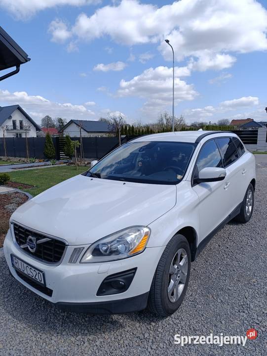 Volvo XC60 24D 185 2009r Ładny stan ABS Płazów