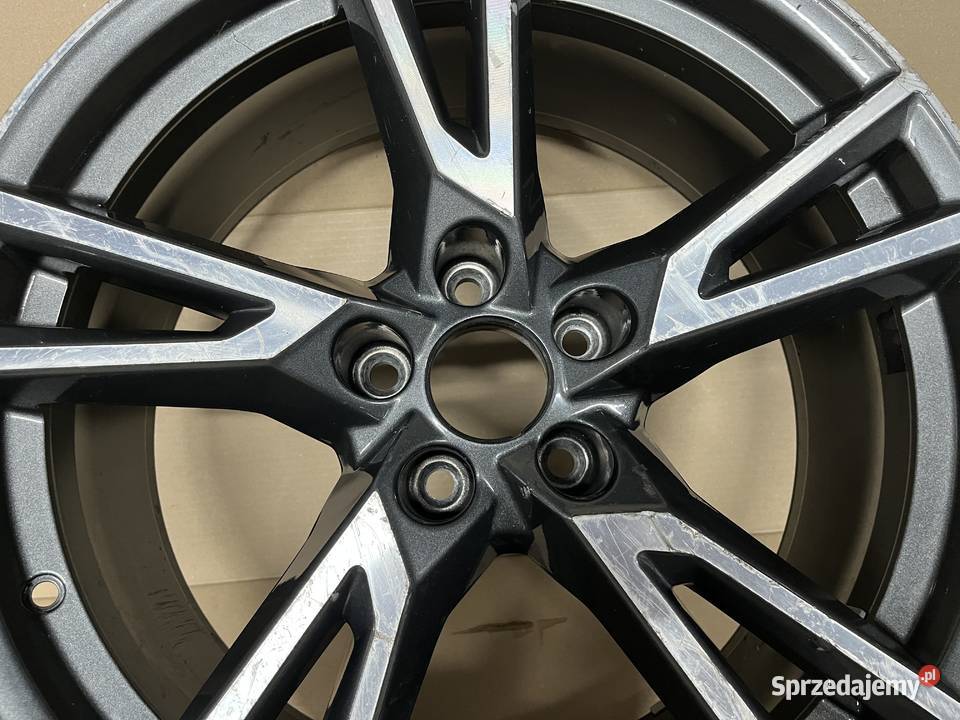 Felga aluminiowa Audi Q5 SQ5 80A601025R 8Jx19 Średnica 19" Gostyń