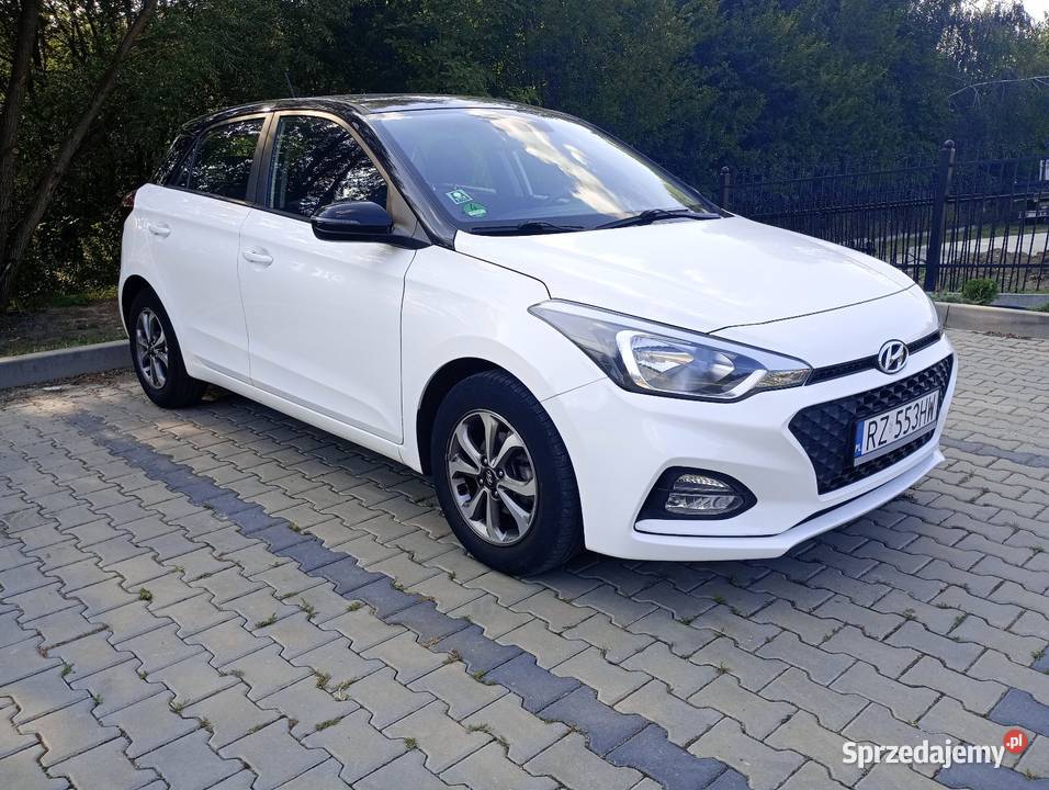Hyundai i20 12 benzyna 2019r Niski przebieg 84KM Rzeszów