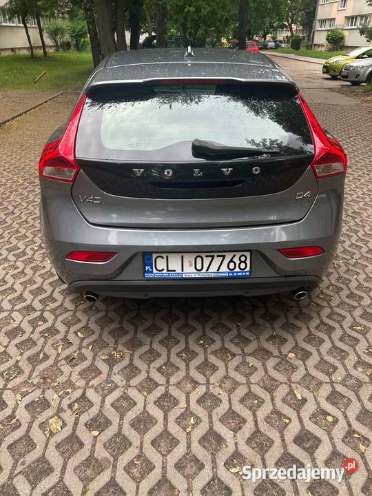 VOLVO V40 II HATCHBACK 20 D4 DRIVEE 190 140KW łódzkie Łódź