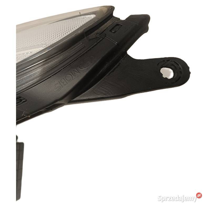 Lampa przednia prawa Hyundai i30 II 20122016