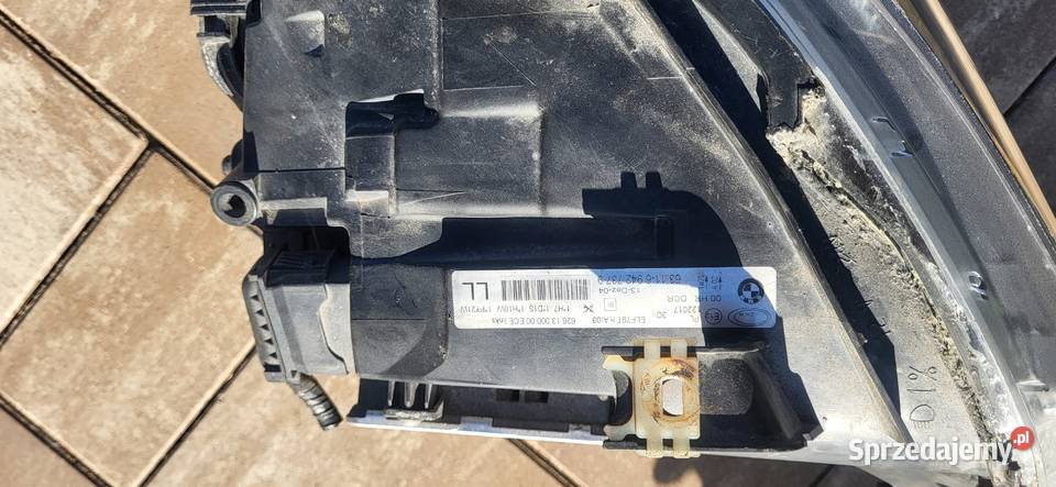 Sprzedam lampy e90 xsenon Narol