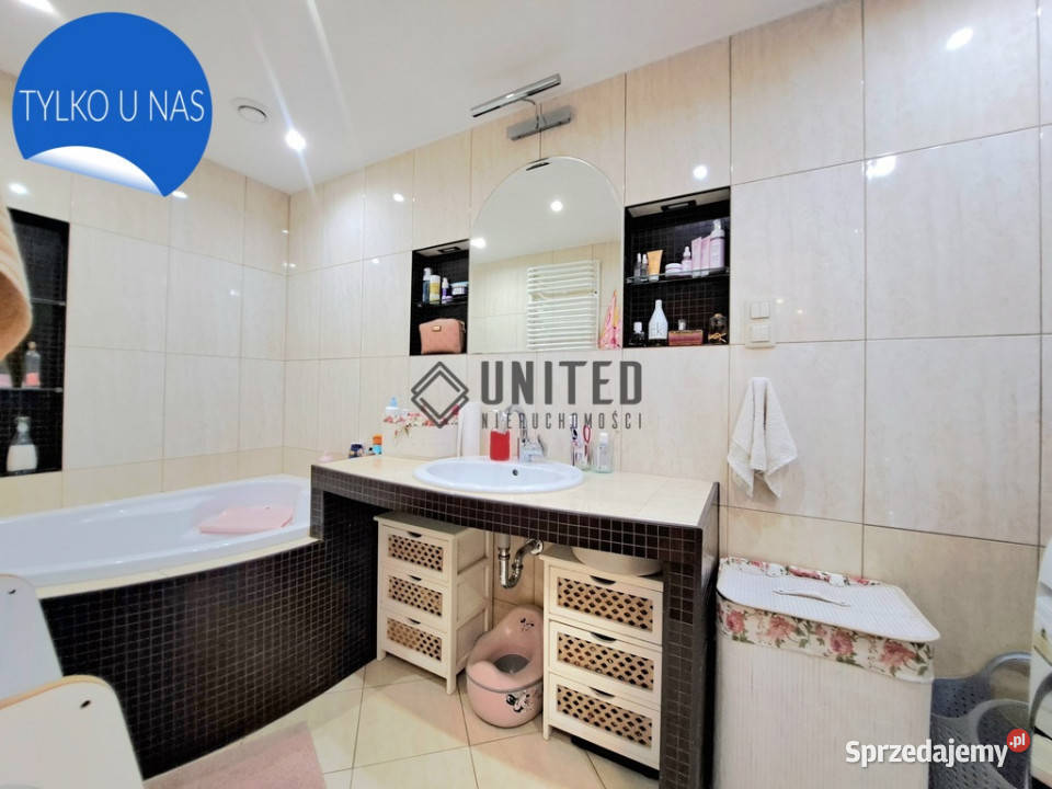 Centrum InwestycjaOdrestaurowana kamienica Piętro 4