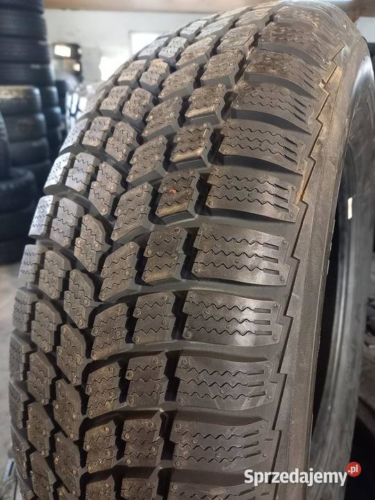 4x Opona NIEUŻYWANA ZIMOWA 21570R15 MAXXIS 219 sprzedam