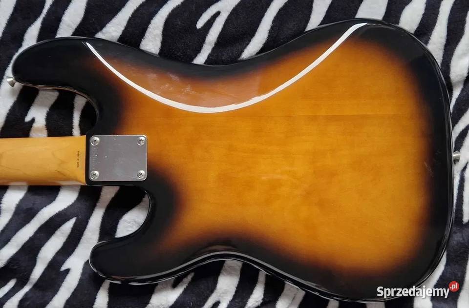 Fender Precision Bass 62 Reissue Made in Japan