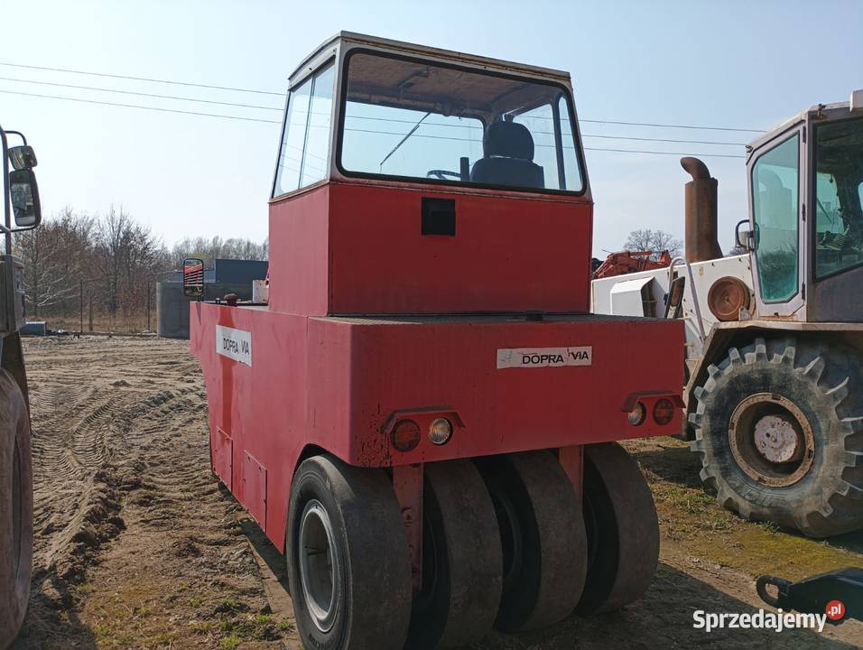 Stavostroj GRW Walec ogumiony 1976 w pełni Kiełpino