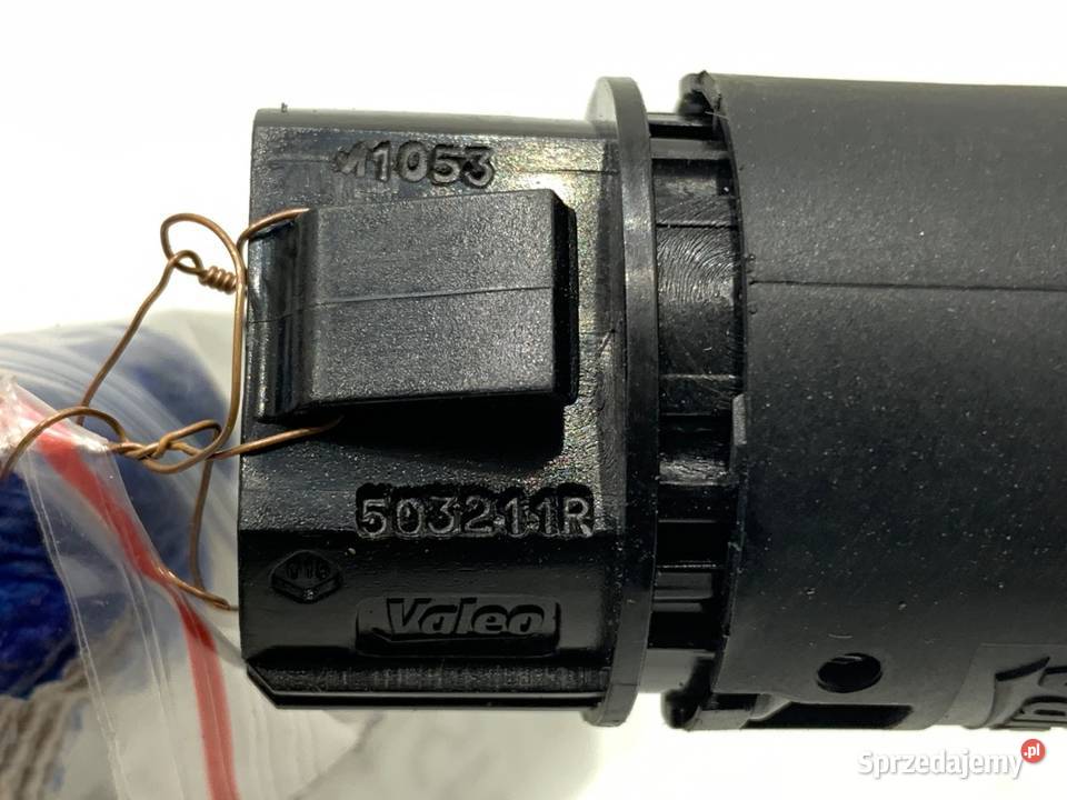 STACYJKA DACIA DUSTER 503211R 15 116 KLUCZYK Części samochodowe podkarpackie