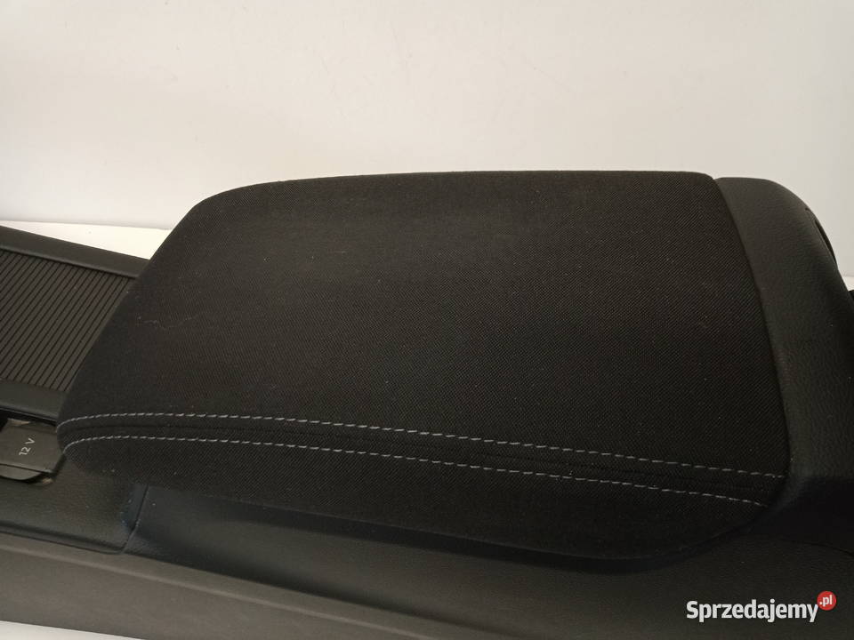 PODŁOKIETNIK VW PASSAT B8 KOMBI 3G8863241 14 wielkopolskie Rakoniewice