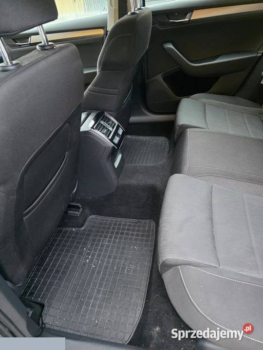 Skoda Superb 20 TDI Ambition 150 2018r Salon manualna mazowieckie