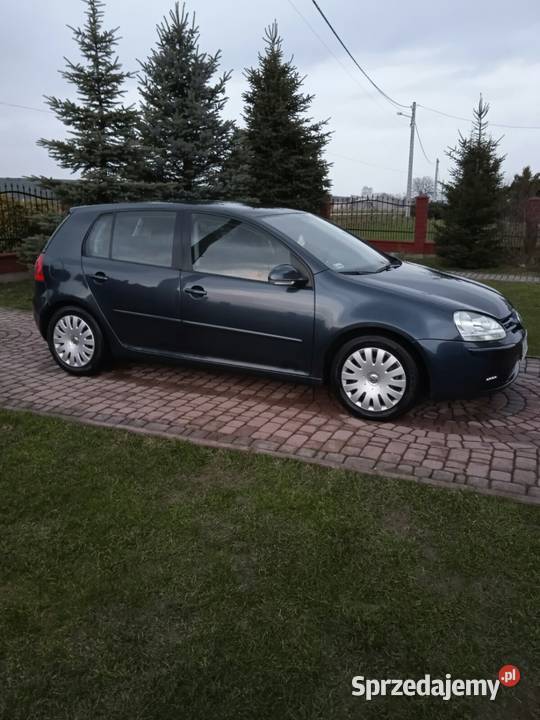 Golf V 19 TDI lakier metallic Samochody osobowe Słomniki