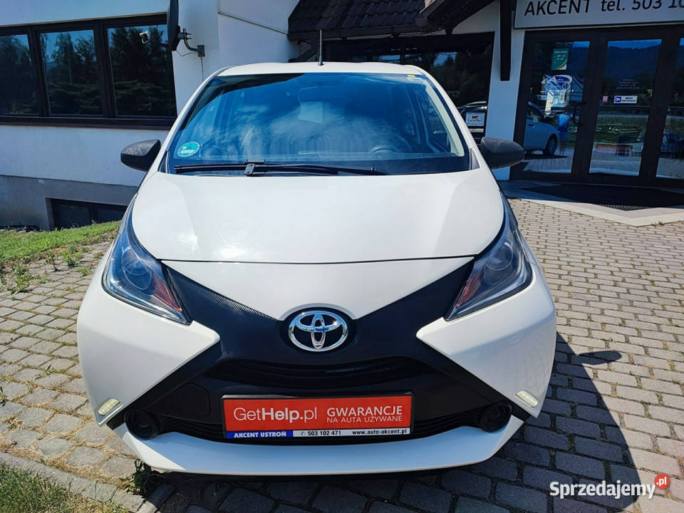 Toyota Aygo AYGO 10 x oryginał lakier II 2014 isofix sprzedam