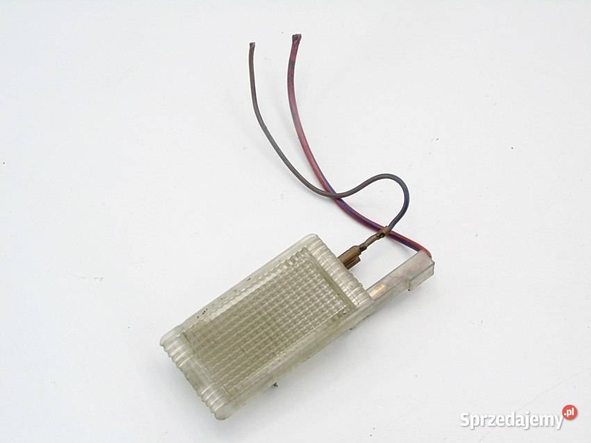 LAMPKA OŚWIETLENIA KABINY AUDI 80 B4 1993 SEDAN Oświetlenie kabiny Części samochodowe