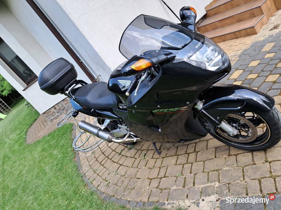 Legendarna Honda CBR 1100 początek produkcji 71000km Warszawa