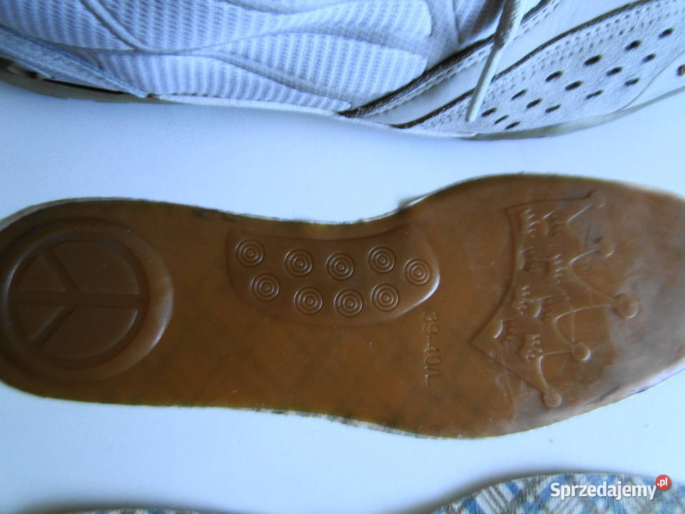 Skóra i Goretex sneakersy 40 wygodne Warszawa