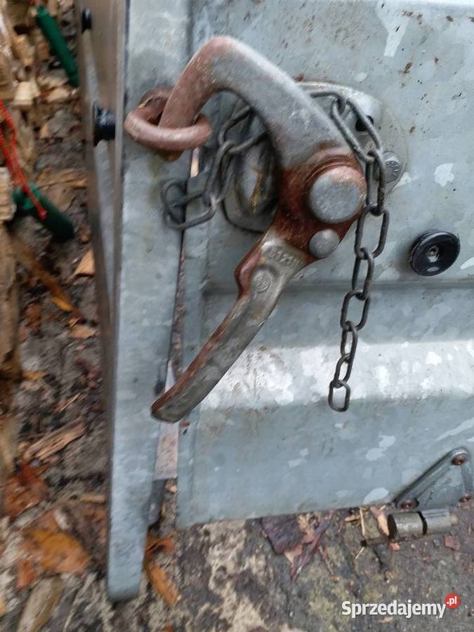Komplet burt do przyczepyGrube ocynk profi sprzedam