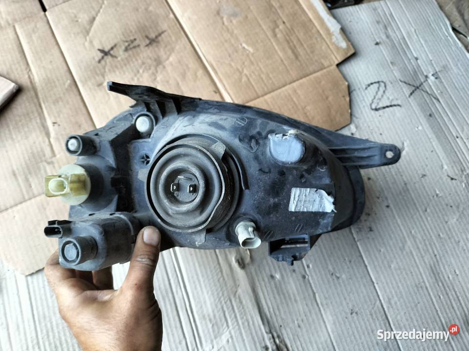 LAMPA PRZÓD PRZEDNIA LEWA OPEL CORSA B lubelskie Kamień-Kolonia