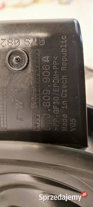AUDI A4 B9 KLAPKA WLEWU PALIWA LS9R 8W0809906A