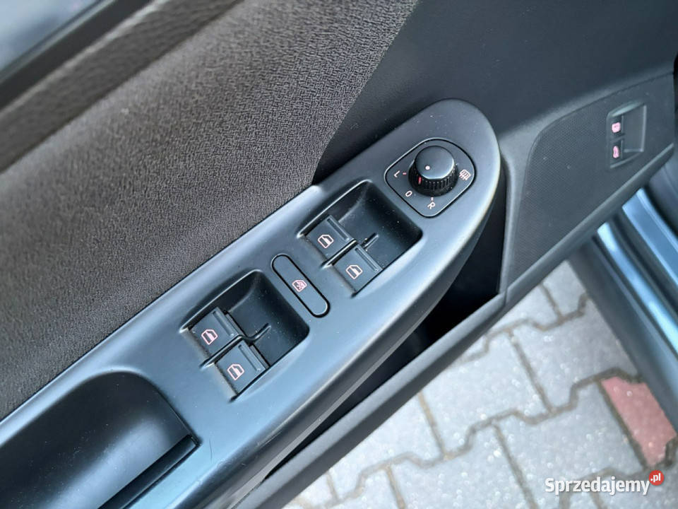 Volkswagen Passat 20 TDI CR Czujniki parkowania nieuszkodzony mazowieckie Lipówki sprzedam