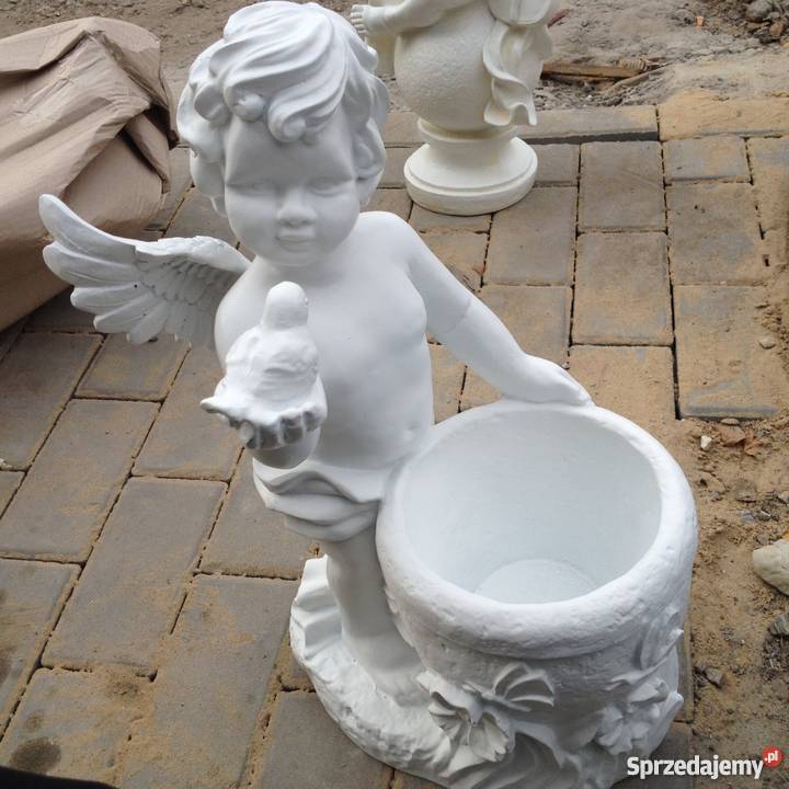 Figury ogrodowe z tworzywa i betonu Częstochowa