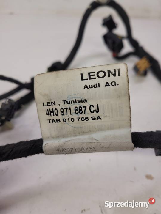 WIĄZKA DRZWI LEWY PRAWY TYŁ AUDI A8 D4 Materiały instalacyjne