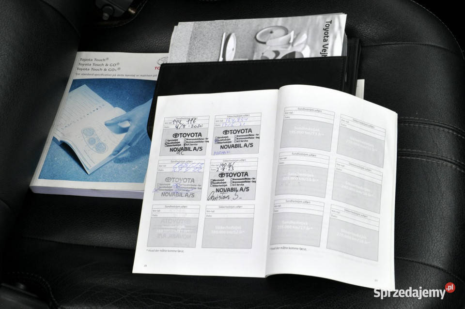 Toyota Avensis 18VVTi 147 nawigacja Węgrów