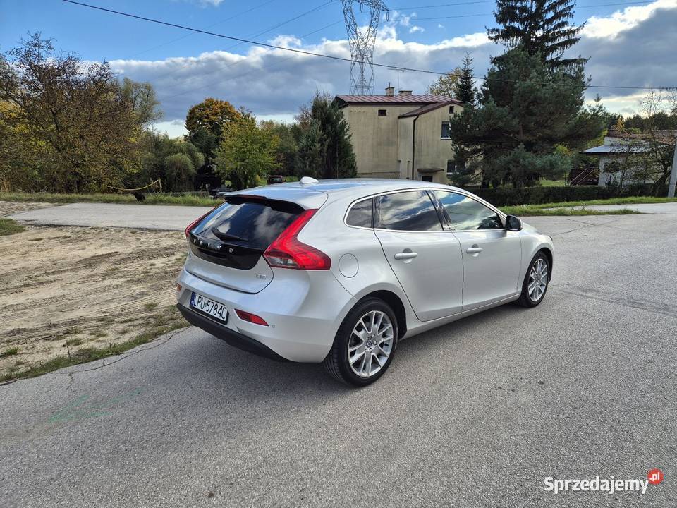 Volvo V40 Momentum 2015r 20D 120 Serwis Do Końca
