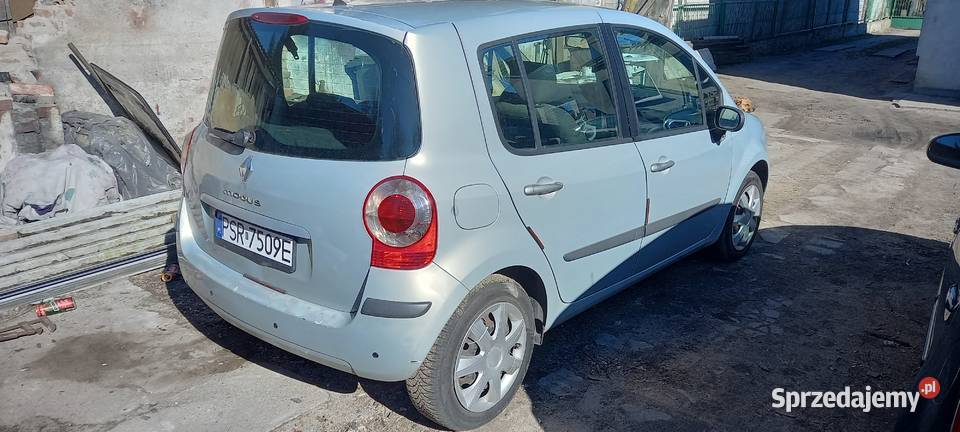 Modus bogato wyposażony stan bez rdzy