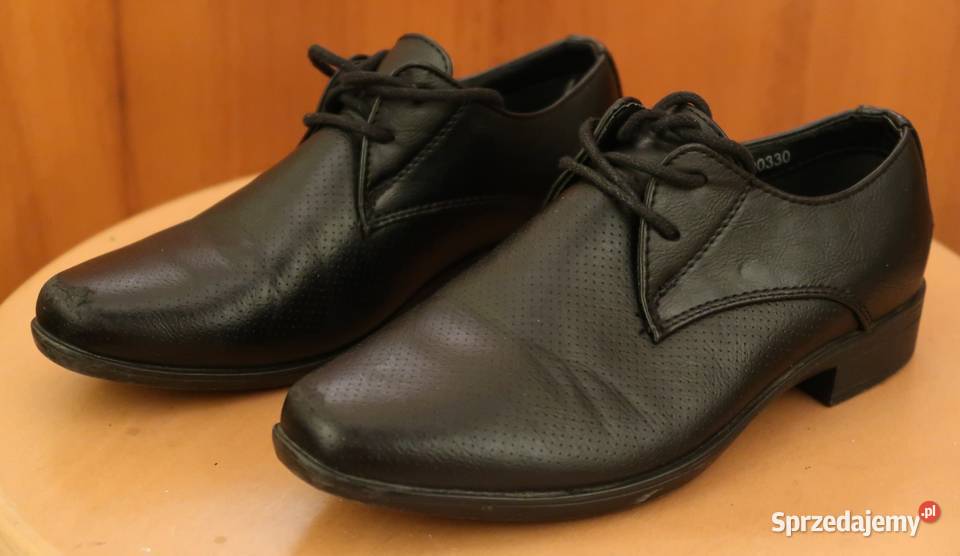 Buty wizytowe pantofle chłopca firmy BECKETT 33 sprzedam