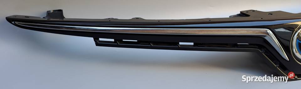 Grill Toyota Corolla XII Sedan E21 Emblemat Mielęcin