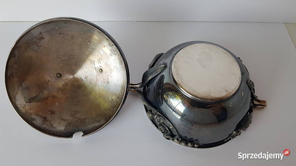 Platerowana cukiernica Konwalie Hefra Resovia Dąbrowa Górnicza