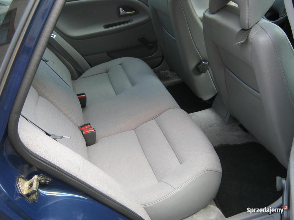 Volvo S40 2000r welurowa tapicerka S40 Pakosław