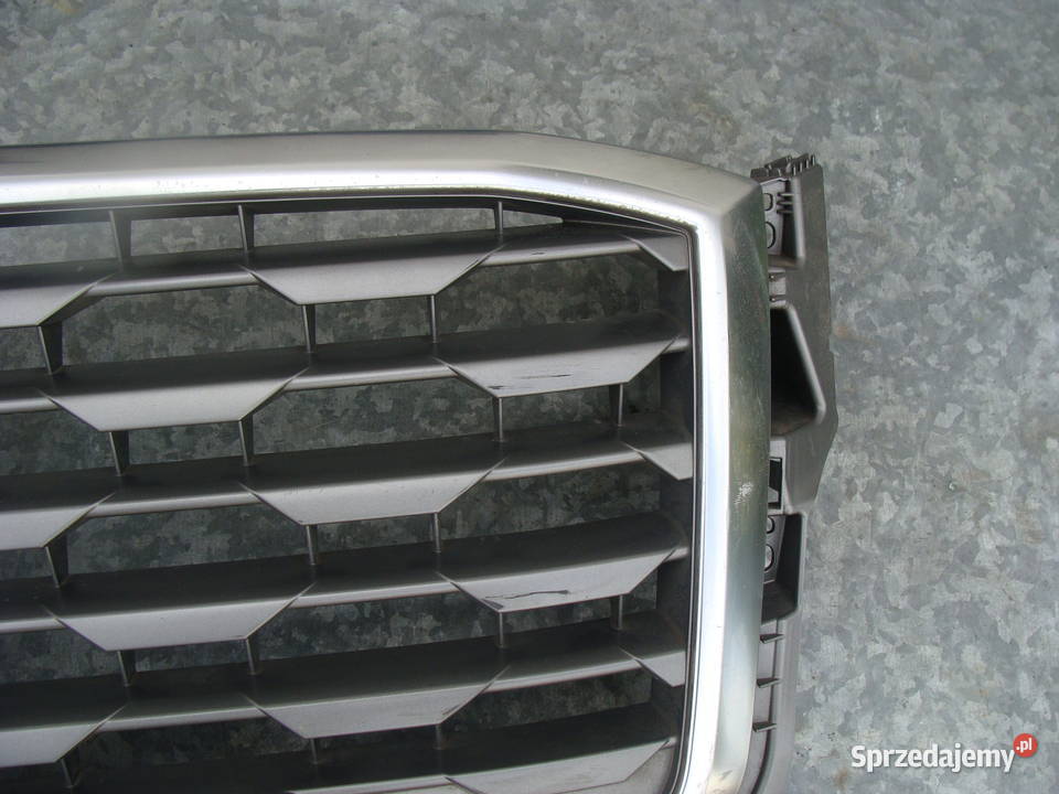 AUDI Q2 ATRAPA CHŁODNICY GRILL 8A1853651 osobowe Goleniów