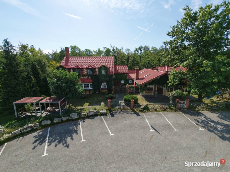 Lokal usługowy gastronomiczno hotelarski dom 9000m2