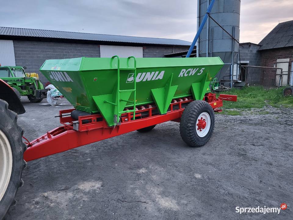 Rozsiewacz wapna rcw 5 rcw 3 piast nieuszkodzony Kalisz