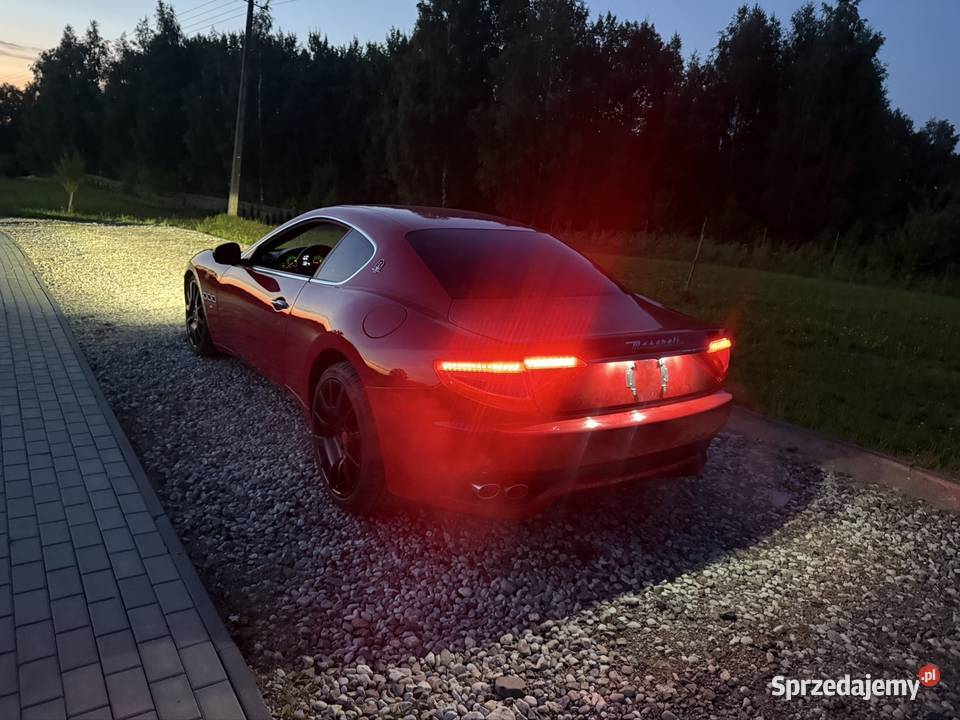Maserati GranTurismo 42 v8 poduszka powietrzna GranTurismo