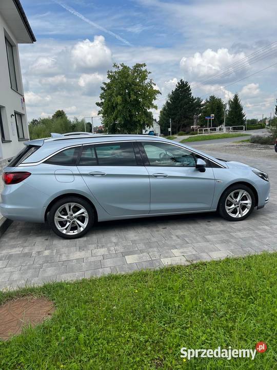 Opel Astra K 16 Dynamic SS 136KM