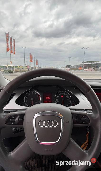 Audi A4 B8 160 koni Rok produkcji 2008 Kraków sprzedam