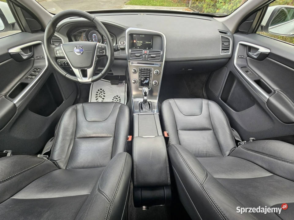 Volvo XC 60 Pełna Historia Serwisowa Ładne i elektrochrom. lusterka boczne Opoczno